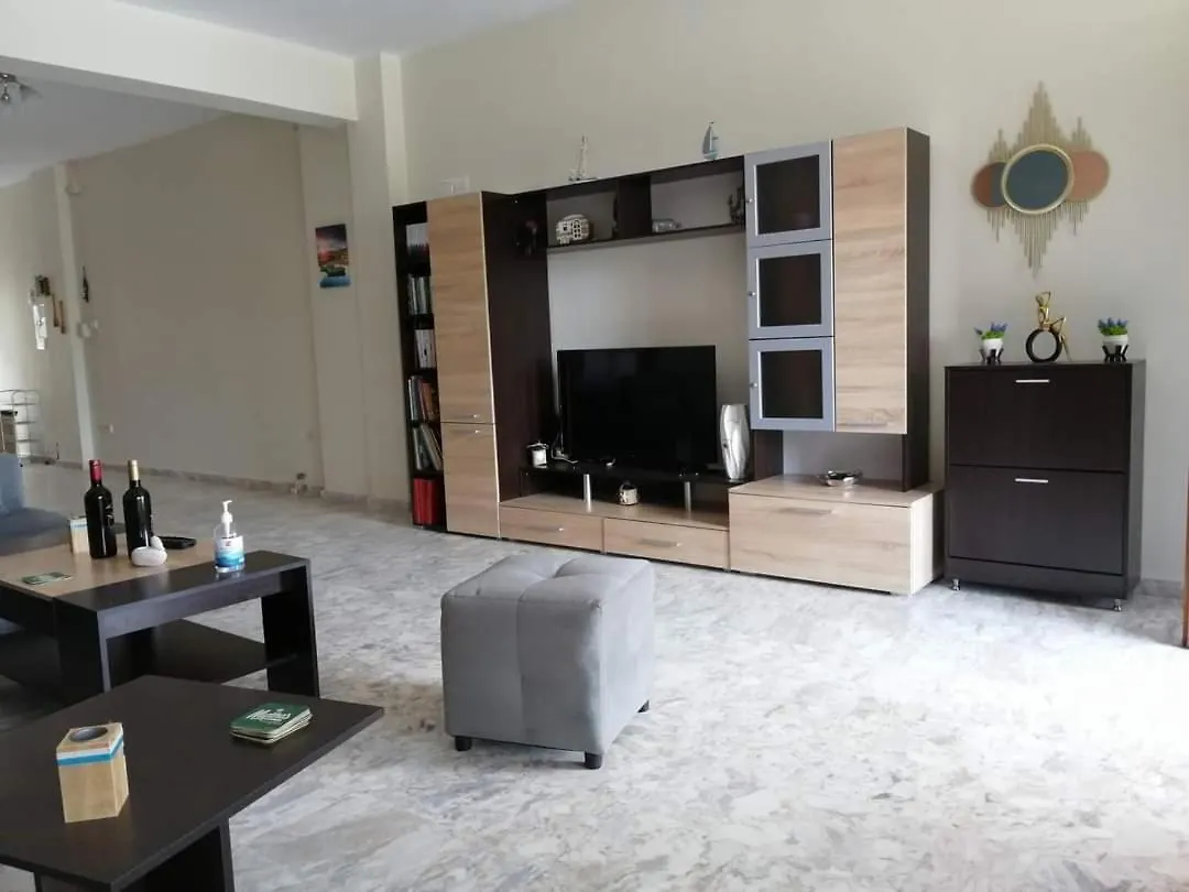 Hara'S Houses A Flogita Apartment